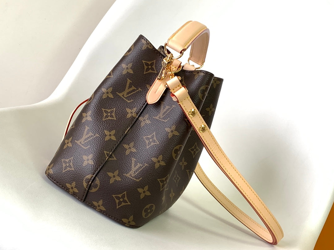 Louis Vuitton Neo Noe