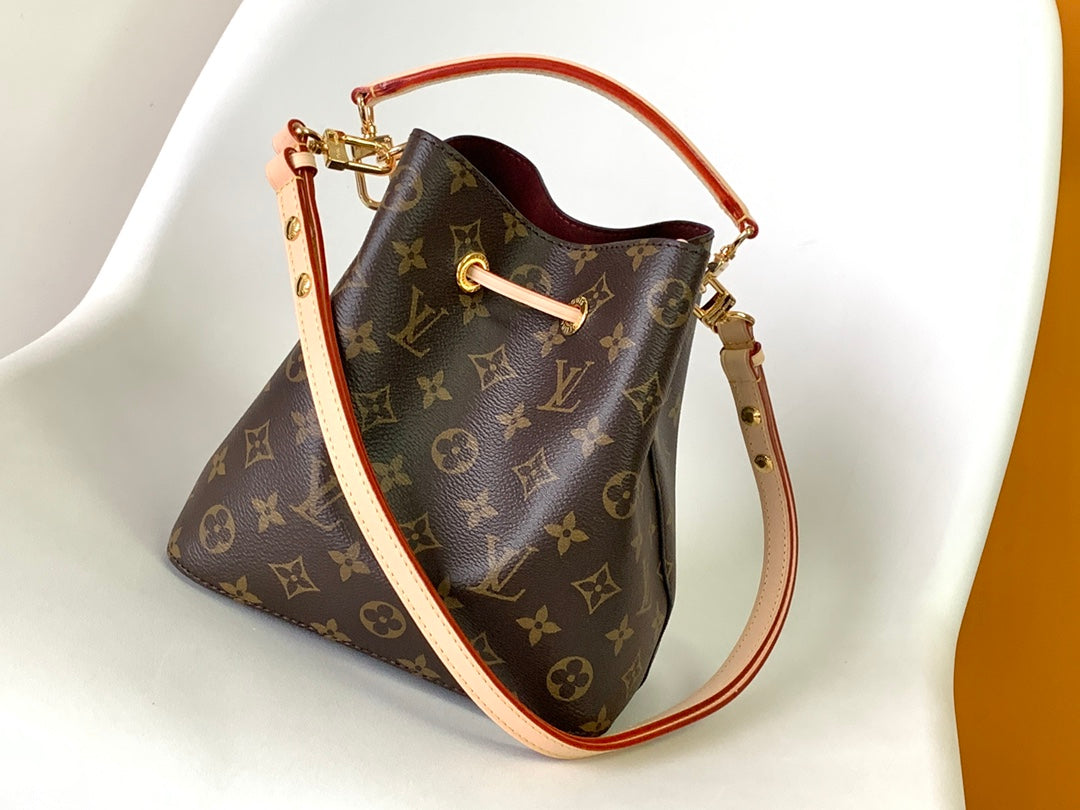 Louis Vuitton Neo Noe