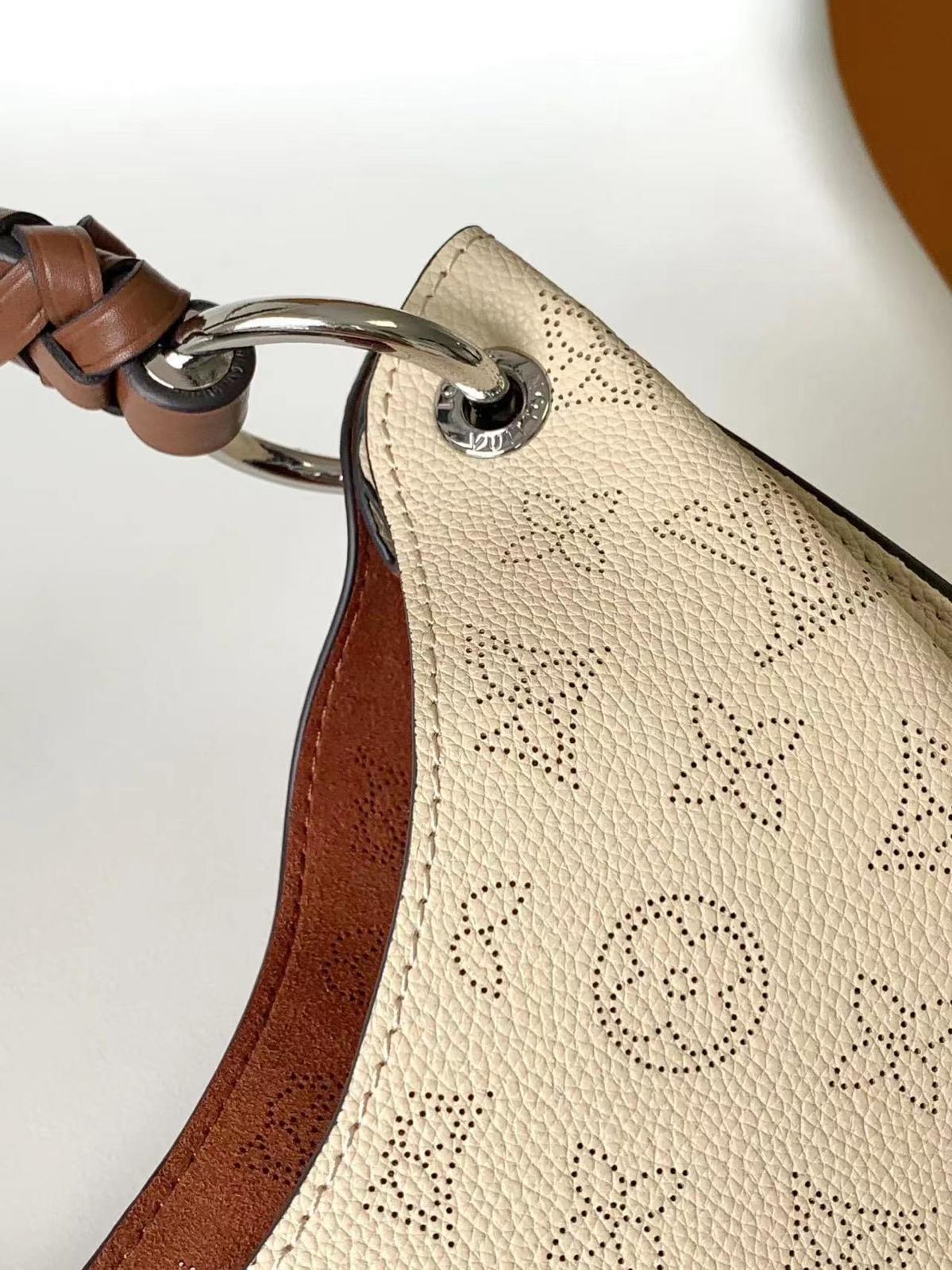 Louis Vuitton Carmel