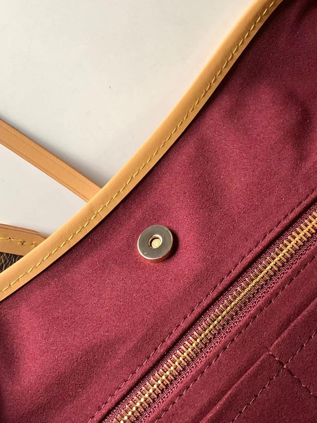 Louis Vuitton CarryAll PM