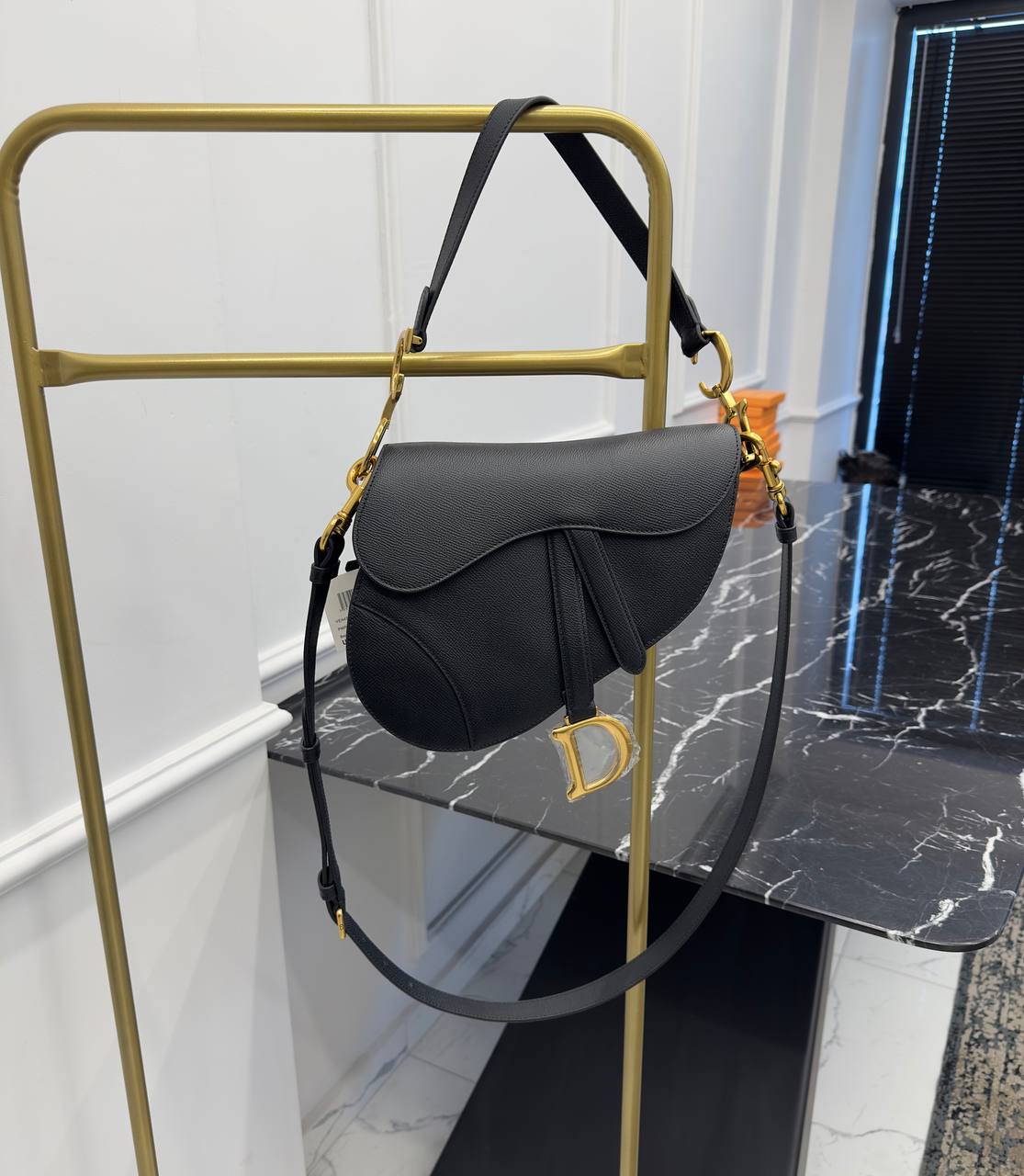Dior Saddle Bag mit Trageriemen