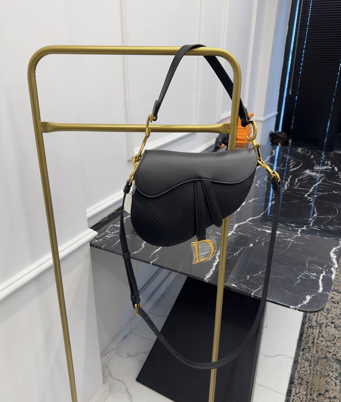 Dior Saddle Bag mit Trageriemen