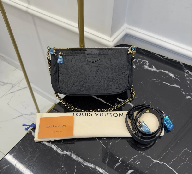 Louis Vuitton Multi Pochette Leder